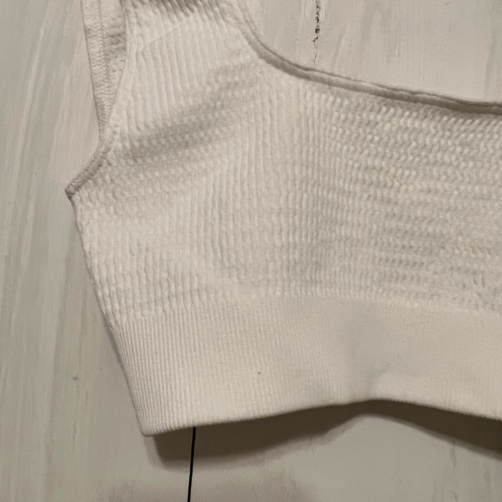 LAVARICE White Swim / Bra Top NWT XS/S - Picture 4 of 10
